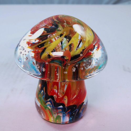 M Design Art Handcraft Rainbow Spiral Mushroom Paperweight 03