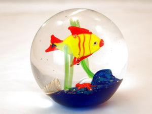 M Design Art Handcraft Light Blue & Yellow Scalloped Wavy Paperweight 02