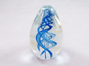 M Design Art Handcraft 3 Blue Spirals Accending Out of Snow Egg Paperweight